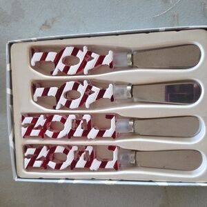Dept. 56 Set Of 4 Spreaders.